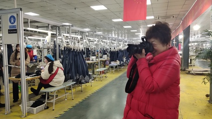 東錦服飾公司迎來界首市大美采風團，共話銷售業務新圖景